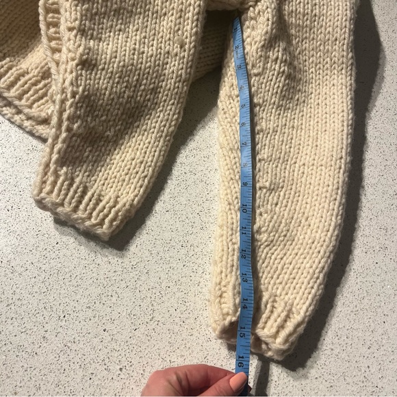 GOGO Hand Knit 100% Wool one size Made in Canada - Picture 15 of 16